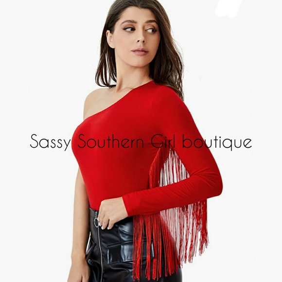 ⭐🆕 Boho Red fringe one shoulder bodysuit - Picture 2 of 9